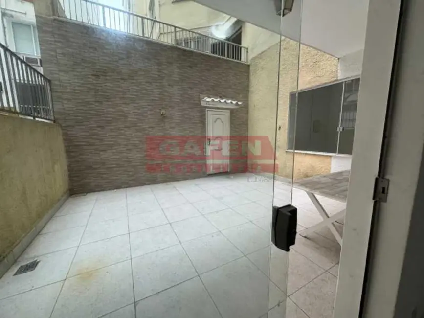 Foto 2 de Apartamento com 3 quartos à venda, 150m2 em Rio De Janeiro - RJ