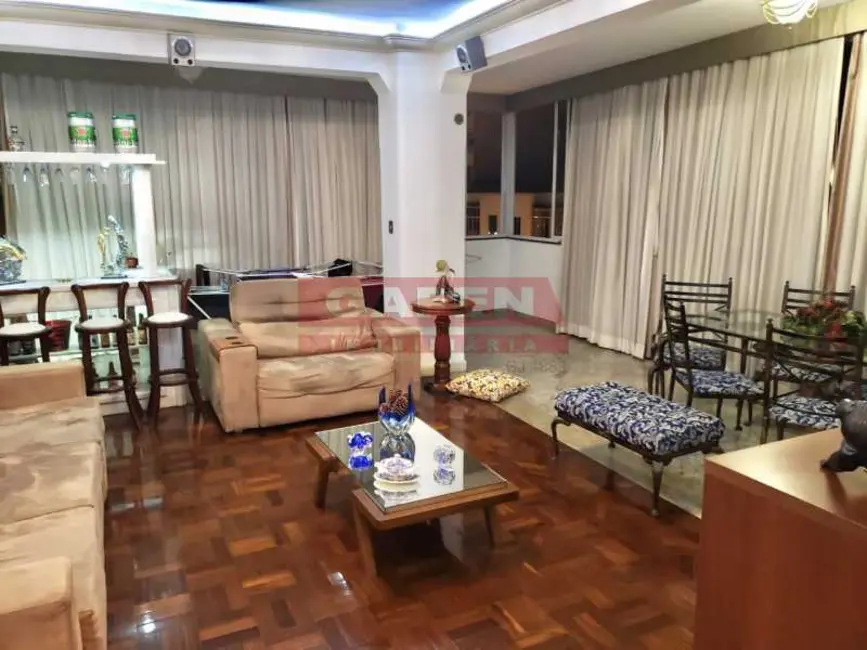 Foto 7 de Apartamento com 5 quartos à venda, 300m2 em Rio De Janeiro - RJ