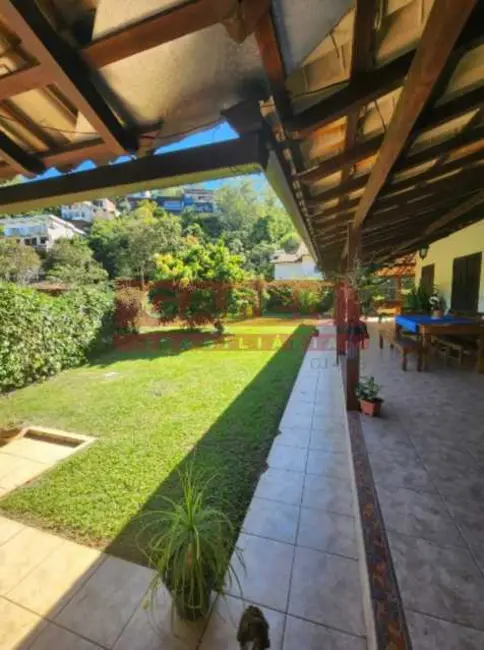 Casa de Condomínio com 4 quartos à venda, 929m2 em Itatiaia - RJ - imagem 5 Foto 5 de Casa de Condomínio com 4 quartos à venda, 929m2 em Itatiaia - RJ
