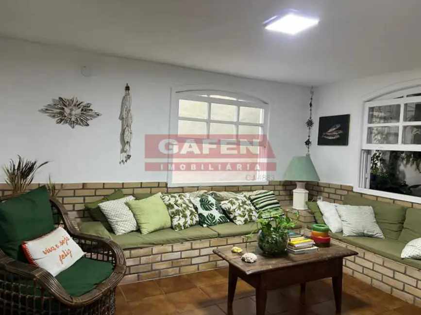 Foto 7 de Casa com 4 quartos à venda, 135m2 em Armacao Dos Buzios - RJ