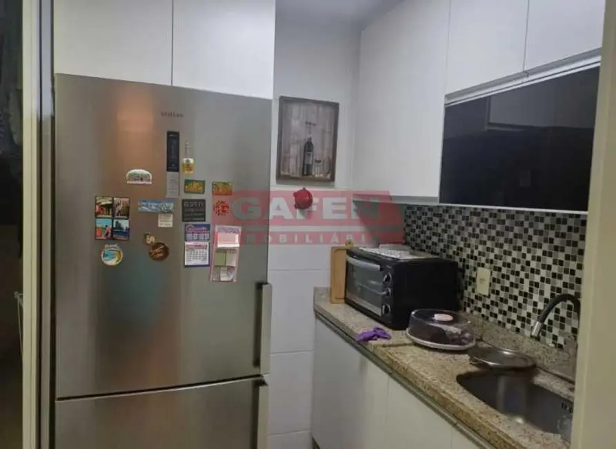 Apartamento com 3 quartos à venda, 120m2 em Rio De Janeiro - RJ - imagem 8 Foto 8 de Apartamento com 3 quartos à venda, 120m2 em Rio De Janeiro - RJ