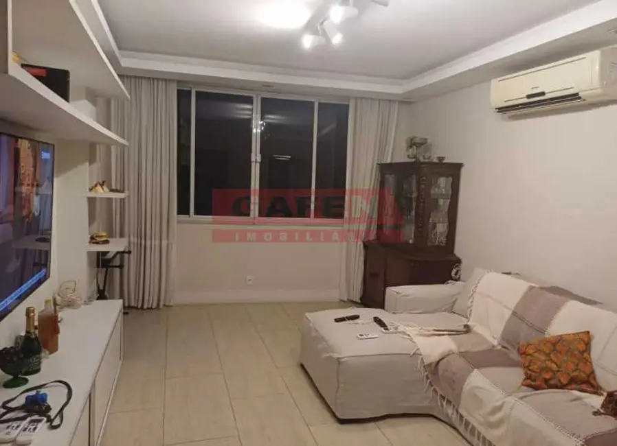 Apartamento com 3 quartos à venda, 120m2 em Rio De Janeiro - RJ - imagem 1 Foto 1 de Apartamento com 3 quartos à venda, 120m2 em Rio De Janeiro - RJ