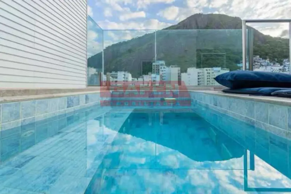 Cobertura com 2 quartos à venda, 120m2 em Rio De Janeiro - RJ - imagem 3 Foto 3 de Cobertura com 2 quartos à venda, 120m2 em Rio De Janeiro - RJ