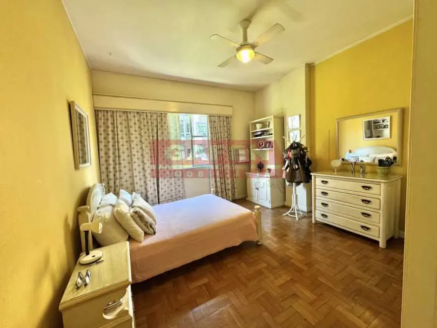 Foto 9 de Apartamento com 2 quartos à venda, 80m2 em Rio De Janeiro - RJ