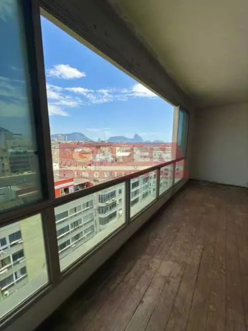 Foto 2 de Cobertura com 4 quartos à venda, 400m2 em Rio De Janeiro - RJ
