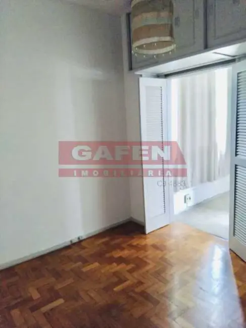 Foto 2 de Apartamento com 2 quartos à venda, 90m2 em Rio De Janeiro - RJ