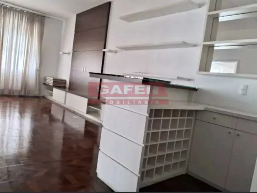Apartamento com 4 quartos à venda, 287m2 em Rio De Janeiro - RJ - imagem 9 Foto 9 de Apartamento com 4 quartos à venda, 287m2 em Rio De Janeiro - RJ