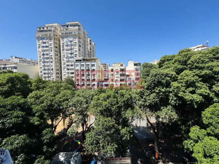 Foto 5 de Apartamento com 2 quartos à venda, 50m2 em Rio De Janeiro - RJ