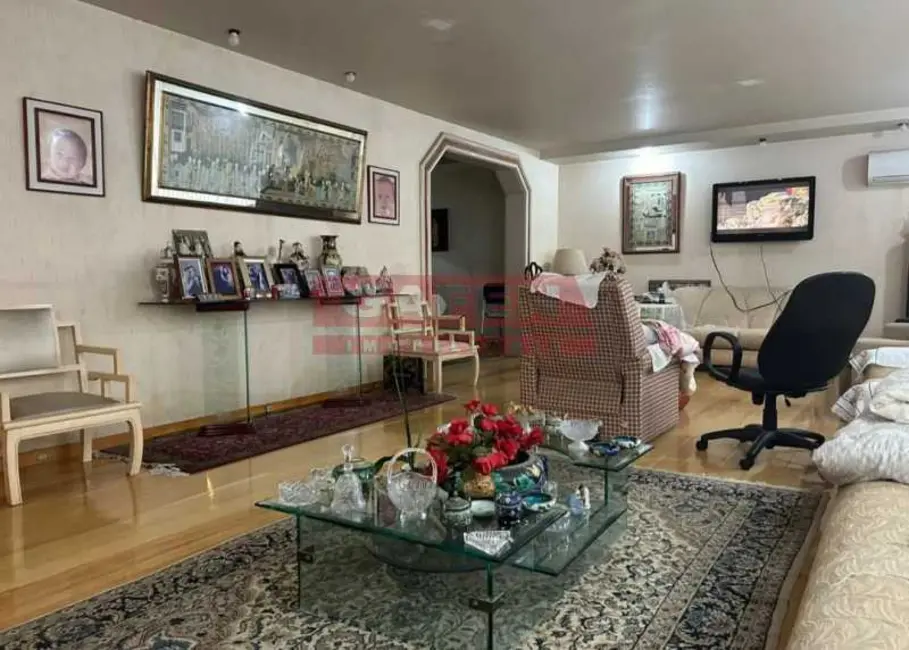 Foto 1 de Apartamento com 4 quartos à venda e para alugar, 300m2 em Rio De Janeiro - RJ