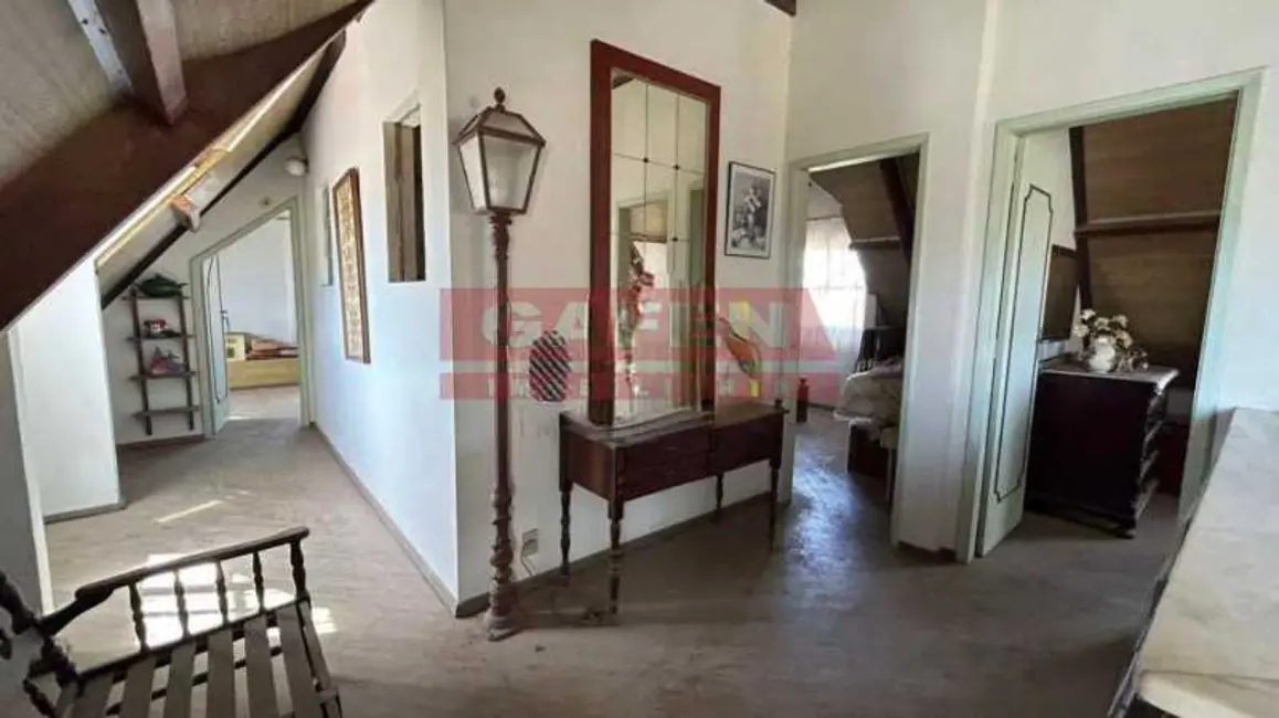 Casa com 4 quartos à venda, 228m2 em Sao Pedro Da Aldeia - RJ - imagem 5 Foto 5 de Casa com 4 quartos à venda, 228m2 em Sao Pedro Da Aldeia - RJ