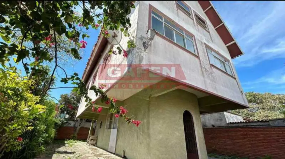 Foto 1 de Casa com 4 quartos à venda, 228m2 em Sao Pedro Da Aldeia - RJ