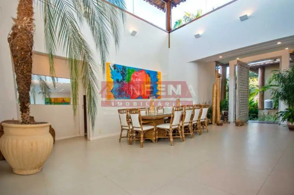 Foto 9 de Casa com 6 quartos à venda, 850m2 em Armacao Dos Buzios - RJ