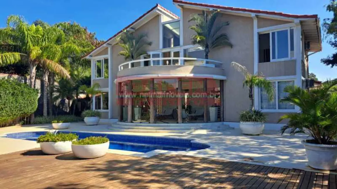 Foto 2 de Casa com 6 quartos à venda, 386m2 em Armacao Dos Buzios - RJ
