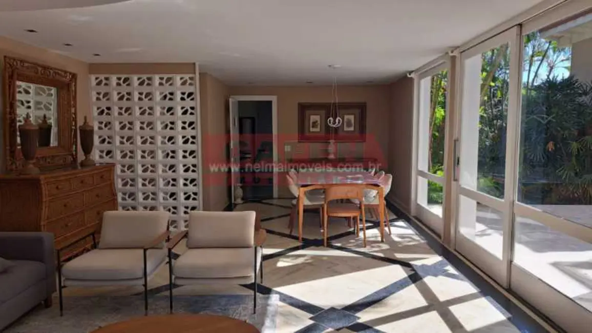 Foto 7 de Casa com 6 quartos à venda, 386m2 em Armacao Dos Buzios - RJ