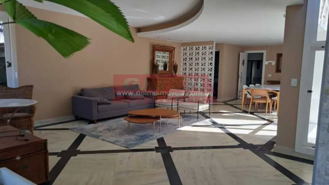 Foto 6 de Casa com 6 quartos à venda, 386m2 em Armacao Dos Buzios - RJ