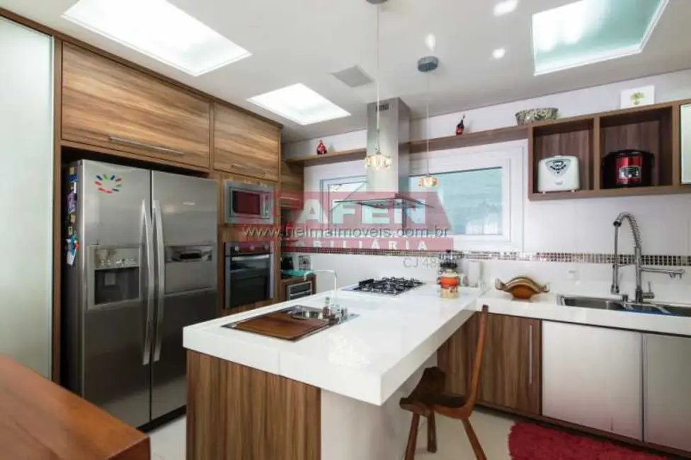 Foto 9 de Casa com 5 quartos à venda, 500m2 em Armacao Dos Buzios - RJ