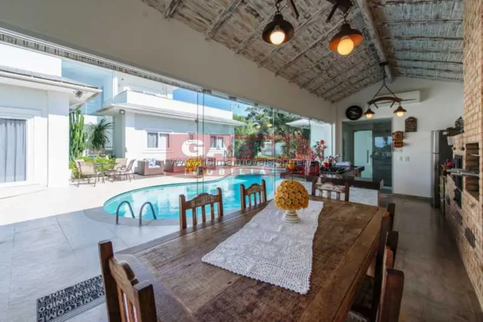 Foto 4 de Casa com 5 quartos à venda, 500m2 em Armacao Dos Buzios - RJ