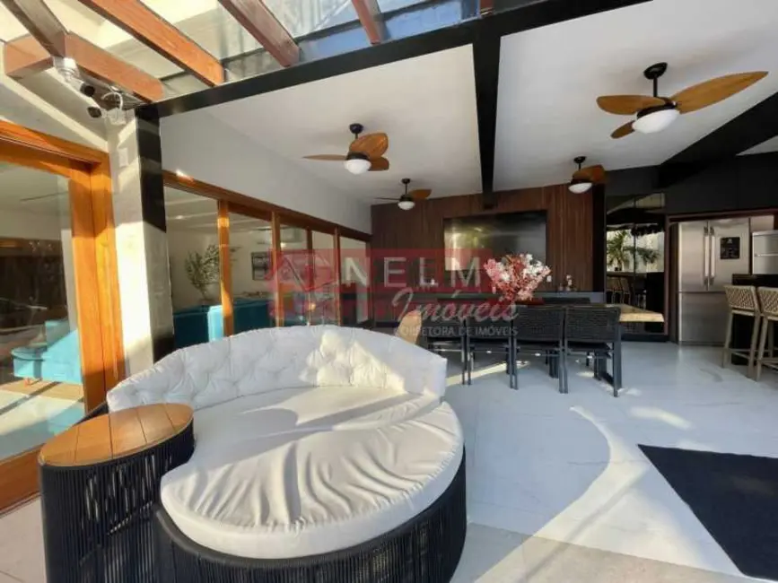 Foto 7 de Casa com 7 quartos à venda, 360m2 em Armacao Dos Buzios - RJ