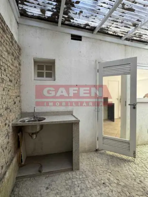 Foto 5 de Sala Comercial à venda, 45m2 em Armacao Dos Buzios - RJ