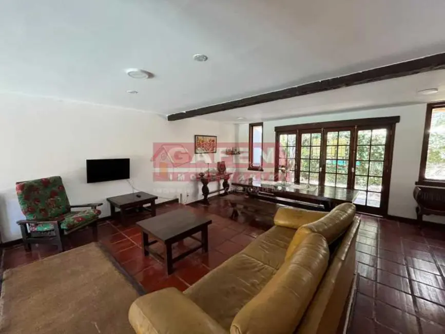 Foto 8 de Casa com 4 quartos à venda, 214m2 em Armacao Dos Buzios - RJ