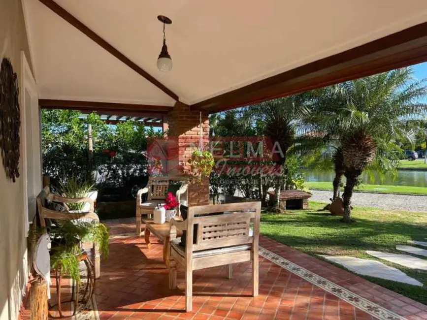 Foto 3 de Casa de Condomínio com 3 quartos à venda, 462m2 em Armacao Dos Buzios - RJ