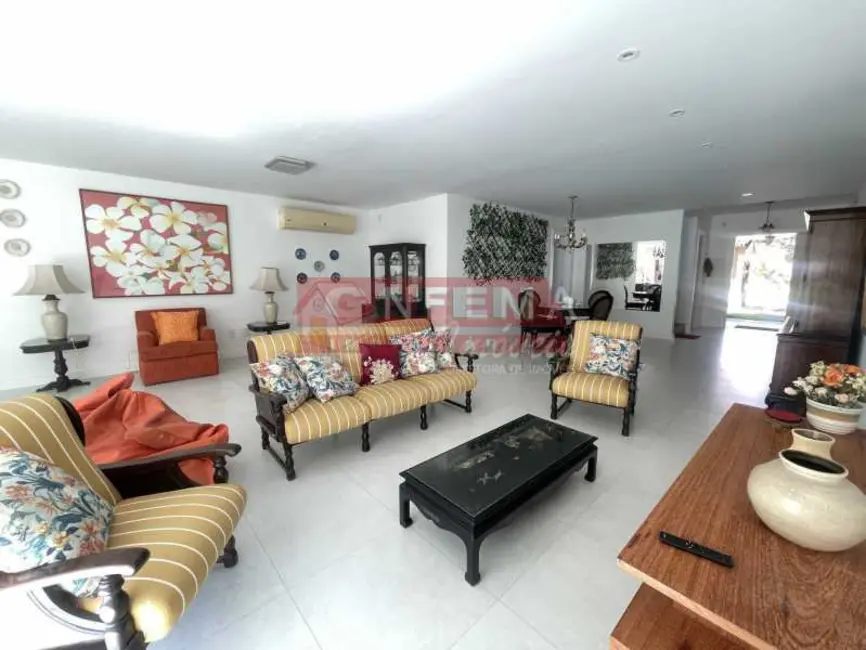 Foto 9 de Casa de Condomínio com 4 quartos à venda, 250m2 em Armacao Dos Buzios - RJ