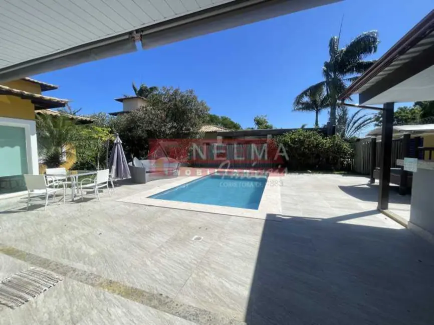 Foto 3 de Casa de Condomínio com 4 quartos à venda, 250m2 em Armacao Dos Buzios - RJ