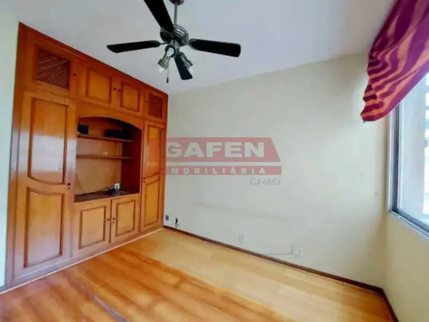 Foto 7 de Apartamento com 4 quartos à venda, 190m2 em Rio De Janeiro - RJ
