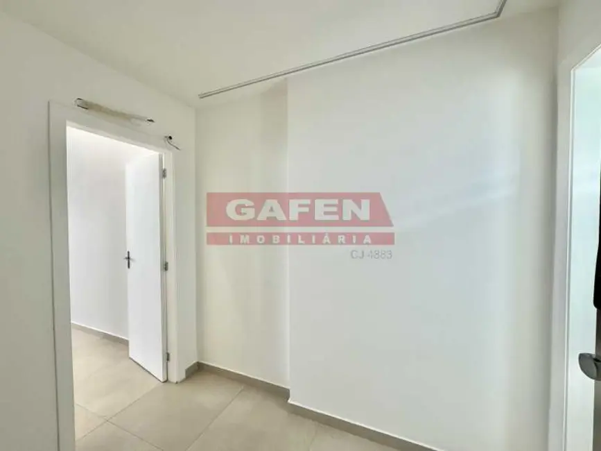 Sala Comercial com 1 quarto à venda, 30m2 em Rio De Janeiro - RJ - imagem 4 Foto 4 de Sala Comercial com 1 quarto à venda, 30m2 em Rio De Janeiro - RJ