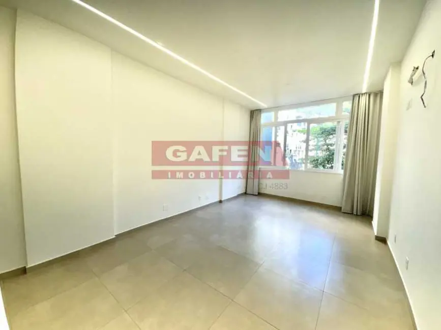Sala Comercial com 1 quarto à venda, 30m2 em Rio De Janeiro - RJ - imagem 7 Foto 7 de Sala Comercial com 1 quarto à venda, 30m2 em Rio De Janeiro - RJ