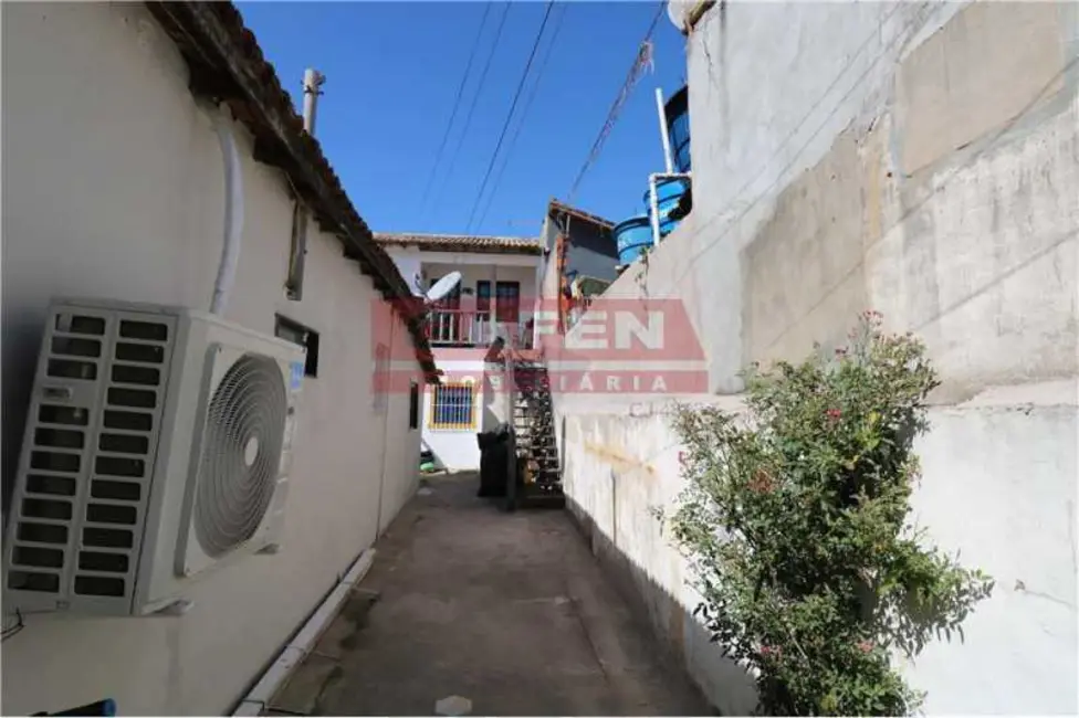 Foto 5 de Casa com 7 quartos à venda, 238m2 em Armacao Dos Buzios - RJ