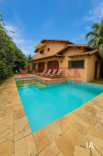 Foto 1 de Casa com 6 quartos à venda, 300m2 em Armacao Dos Buzios - RJ