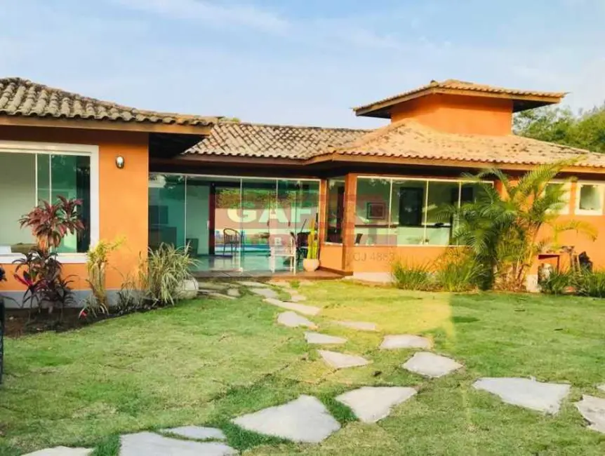 Foto 7 de Casa com 4 quartos para alugar, 200m2 em Armacao Dos Buzios - RJ