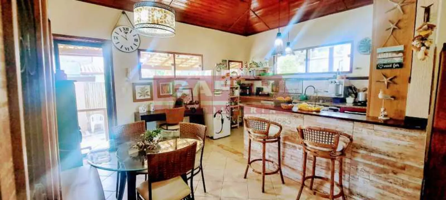 Foto 7 de Casa de Condomínio com 3 quartos à venda, 250m2 em Armacao Dos Buzios - RJ