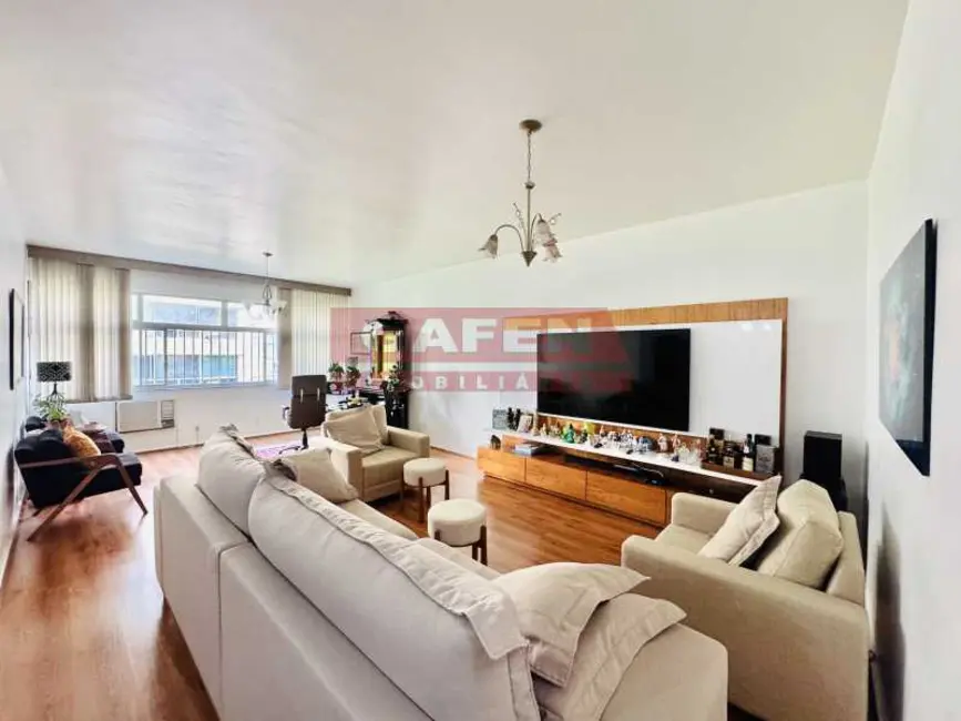 Foto 1 de Apartamento com 3 quartos à venda, 140m2 em Rio De Janeiro - RJ