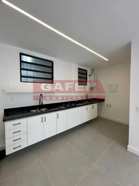 Apartamento com 2 quartos à venda, 70m2 em Rio De Janeiro - RJ - imagem 6 Foto 6 de Apartamento com 2 quartos à venda, 70m2 em Rio De Janeiro - RJ