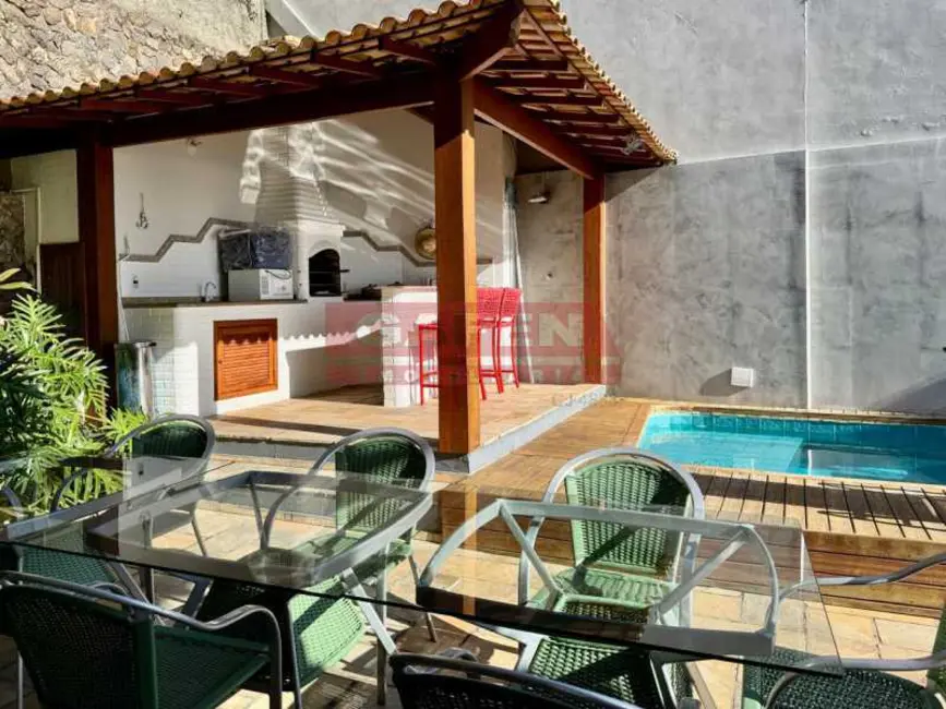 Foto 3 de Casa de Condomínio com 5 quartos à venda, 280m2 em Armacao Dos Buzios - RJ