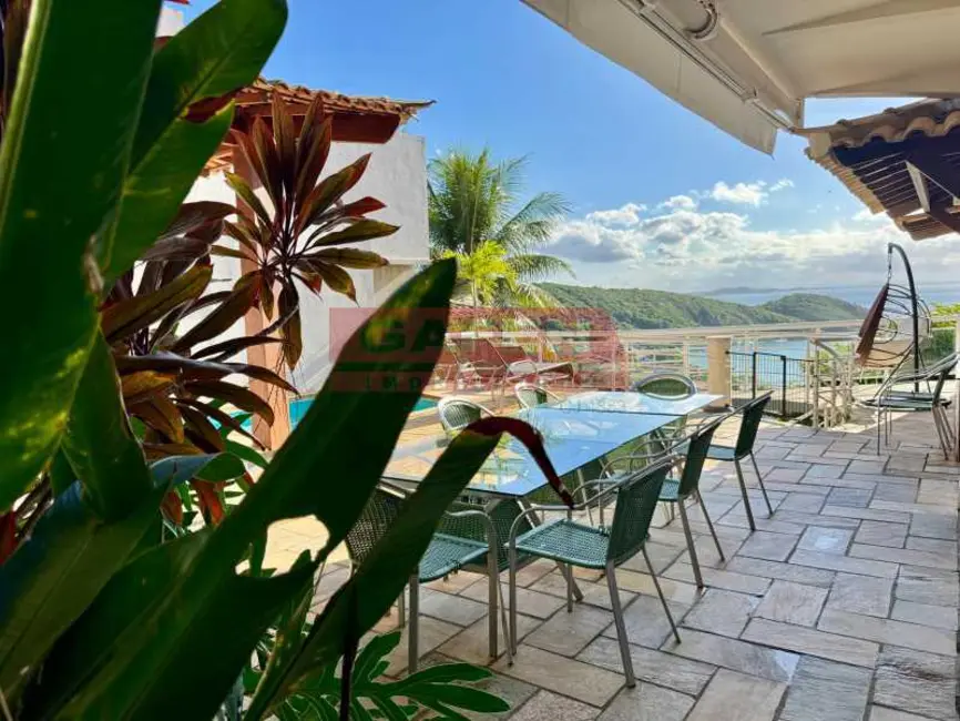 Foto 5 de Casa de Condomínio com 5 quartos à venda, 280m2 em Armacao Dos Buzios - RJ