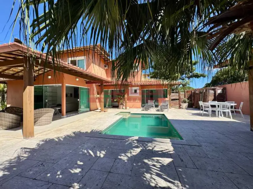 Foto 2 de Casa de Condomínio com 4 quartos à venda, 193m2 em Armacao Dos Buzios - RJ