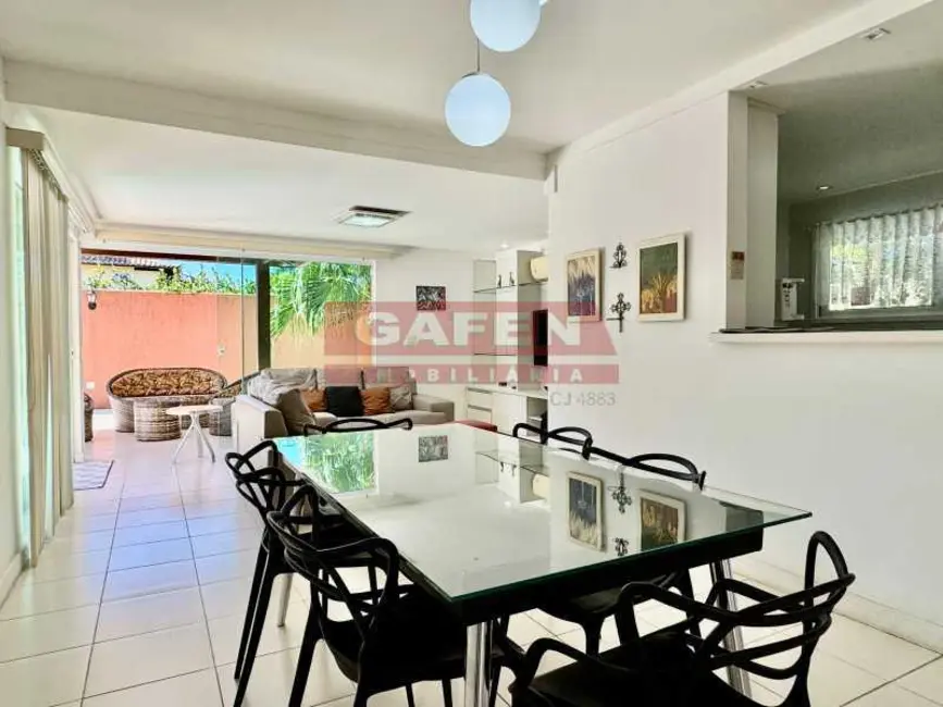 Foto 9 de Casa de Condomínio com 4 quartos à venda, 193m2 em Armacao Dos Buzios - RJ