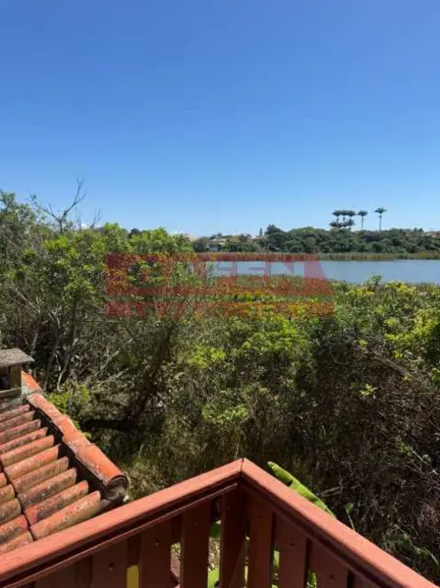 Foto 2 de Casa com 5 quartos à venda, 200m2 em Armacao Dos Buzios - RJ