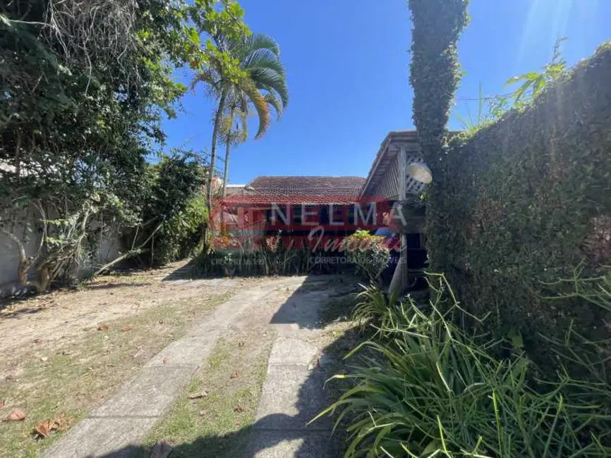 Foto 2 de Casa com 4 quartos à venda, 102m2 em Armacao Dos Buzios - RJ