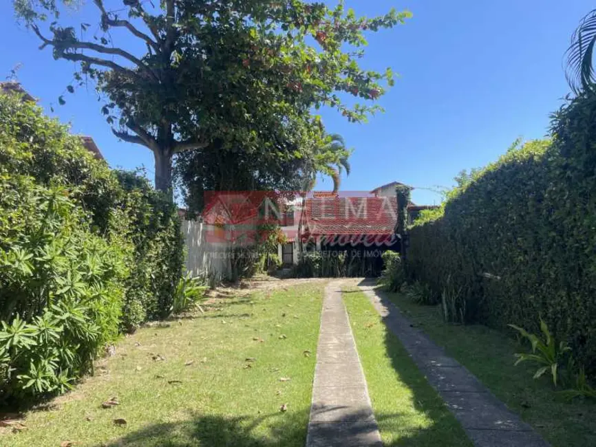 Foto 3 de Casa com 4 quartos à venda, 102m2 em Armacao Dos Buzios - RJ