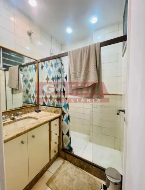 Apartamento com 2 quartos para alugar, 70m2 em Rio De Janeiro - RJ - imagem 9 Foto 9 de Apartamento com 2 quartos para alugar, 70m2 em Rio De Janeiro - RJ