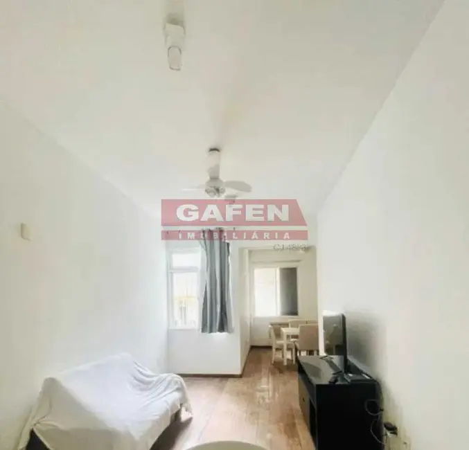 Apartamento com 2 quartos para alugar, 70m2 em Rio De Janeiro - RJ - imagem 4 Foto 4 de Apartamento com 2 quartos para alugar, 70m2 em Rio De Janeiro - RJ