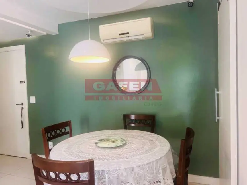 Apartamento com 2 quartos à venda, 79m2 em Rio De Janeiro - RJ - imagem 7 Foto 7 de Apartamento com 2 quartos à venda, 79m2 em Rio De Janeiro - RJ