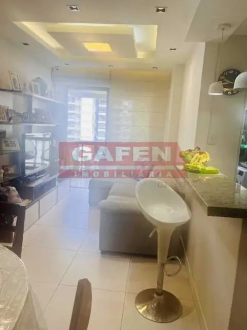 Apartamento com 2 quartos à venda, 79m2 em Rio De Janeiro - RJ - imagem 3 Foto 3 de Apartamento com 2 quartos à venda, 79m2 em Rio De Janeiro - RJ