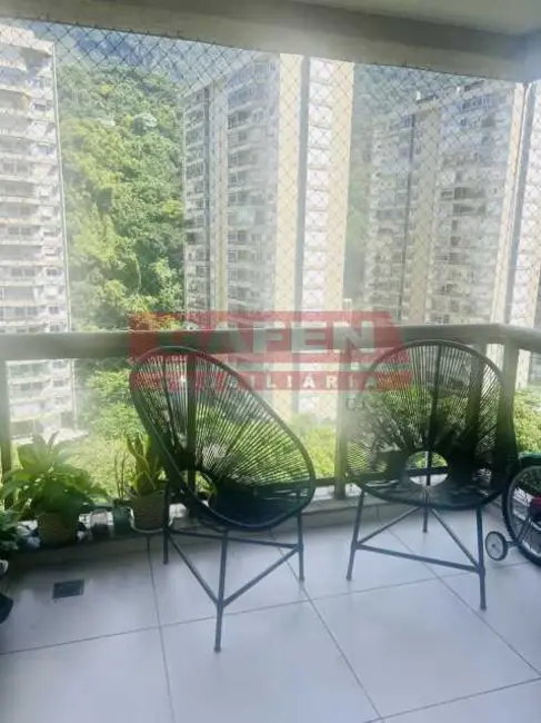 Apartamento com 2 quartos à venda, 79m2 em Rio De Janeiro - RJ - imagem 8 Foto 8 de Apartamento com 2 quartos à venda, 79m2 em Rio De Janeiro - RJ