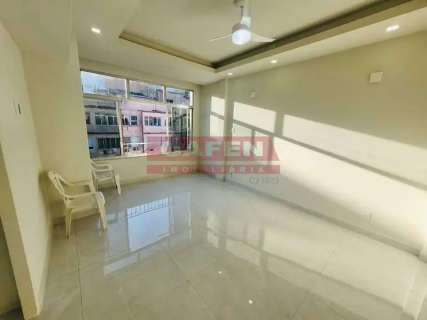 Foto 3 de Apartamento com 3 quartos à venda, 90m2 em Rio De Janeiro - RJ