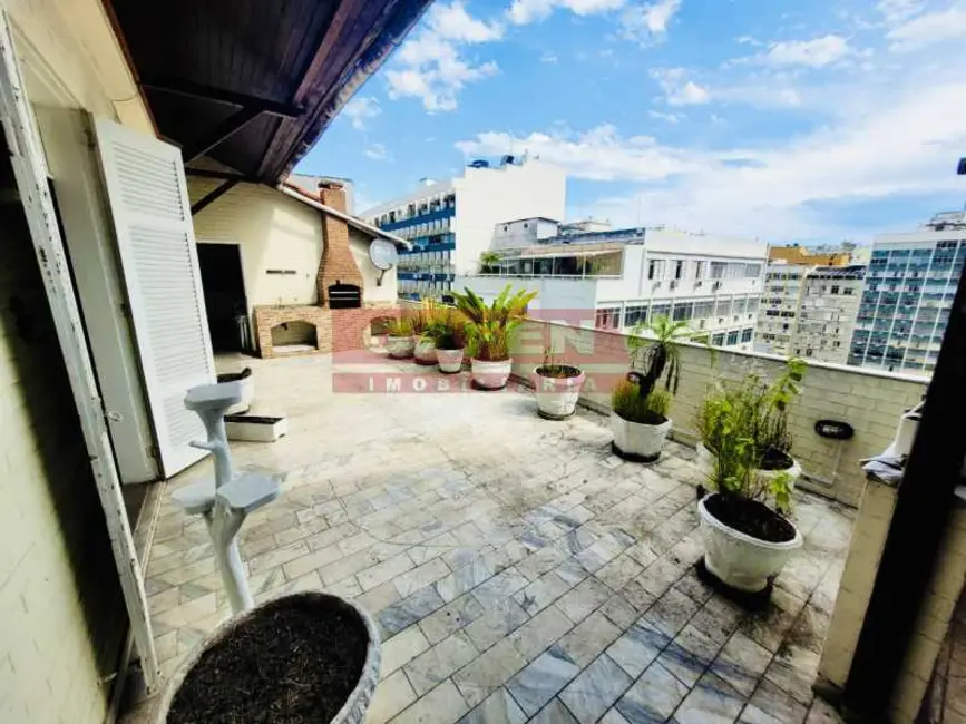Foto 1 de Cobertura com 4 quartos à venda, 300m2 em Rio De Janeiro - RJ